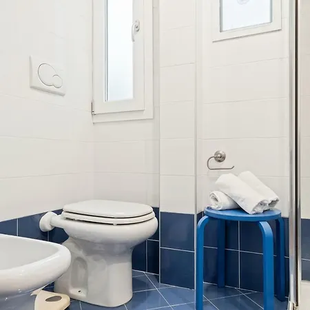 Pratello Luminous & Cozy In Centro Apartamento